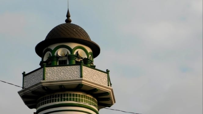 Menara Masjid Layur Semarang.