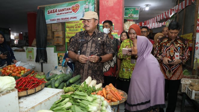 Sidak harga kebutuhan pokok di Klaten.