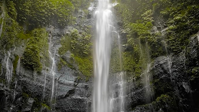 Air terjun Curug Lawe Ungaran Kabupaten Semarang.