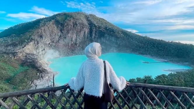 Kawah Putih di Ciwidey Kabupaten Bandung.