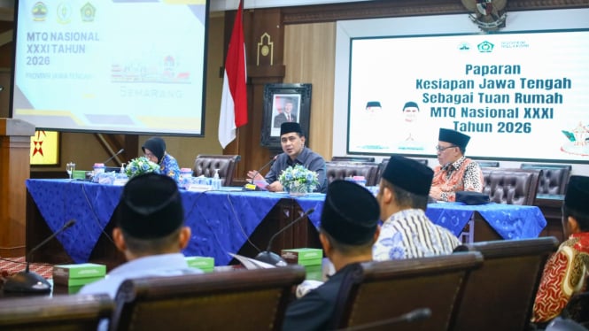 Wagub Jateng pimpin rapat kesiapanTQ Nasional.