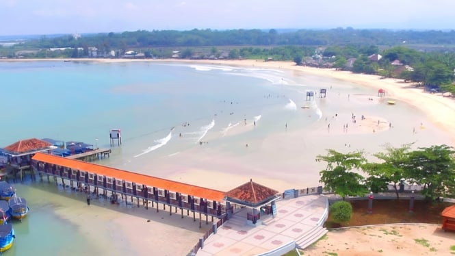 Pantai Bandengan Jepara Jawa Tengah.