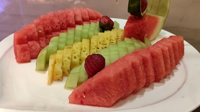 Cara menata buah yang menggoda selera.