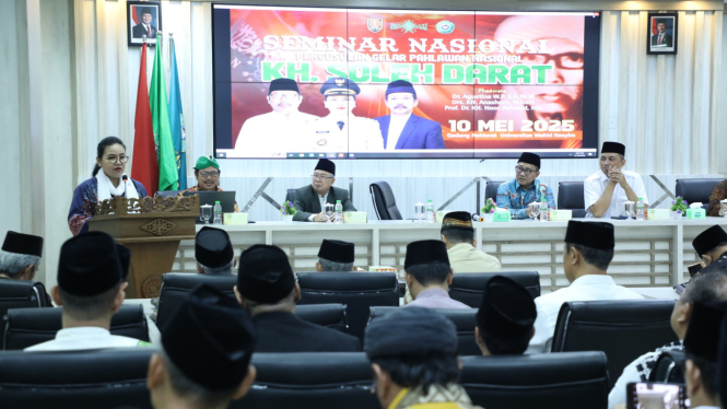Seminar Nasional Kyai Sholeh Darat Pahlawan Nasional.