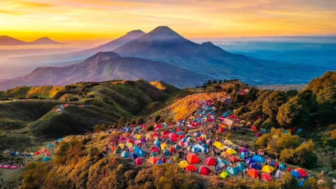 Camping ground Gunung Prau Wonosobo.