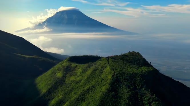 Panorama di Gunung Kembang, Wonosobo.
