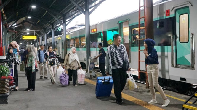 Arus balik Iduladha, 27 ribu penumpang KA tinggalkan Semarang.