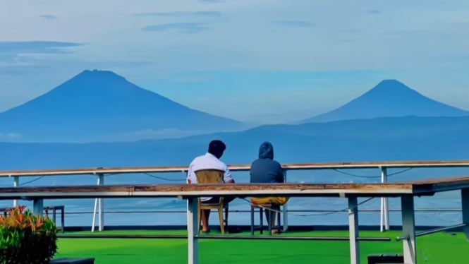 Panorama di Goa Rong Semarang yang romantis.