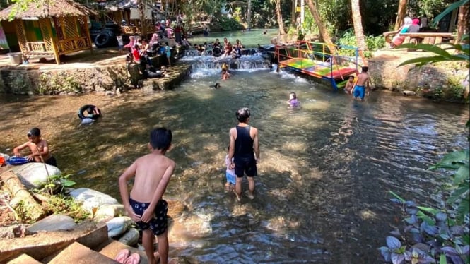 Kali Odo, sungai sebening kristal dekat Salatiga.