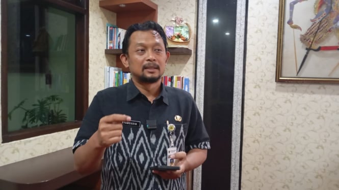 Sekretaris Dinas Pendidikan dan Kebudayaan Jateng Syamsudin Isnaeni.