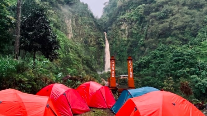 Curug Bajing, wisata berhawa dingin di Pekalongan.