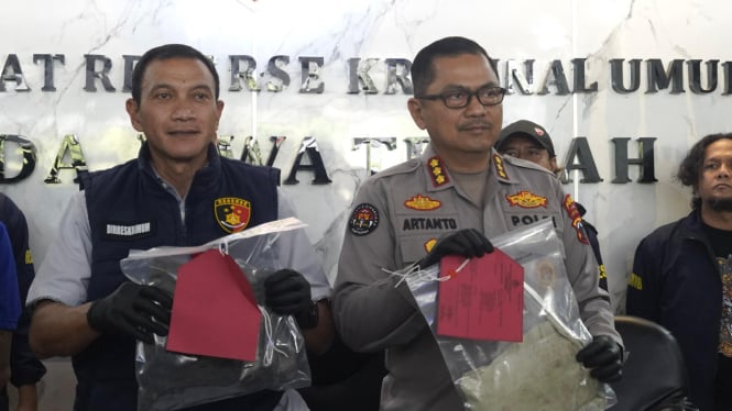 Kepolisian ungkap kasus pencurian korban tewas di Demak.