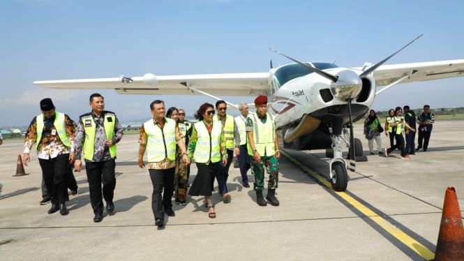 Gubernur Jateng dan Susi Pudjiastuti buka rute ke Karimunjawa.