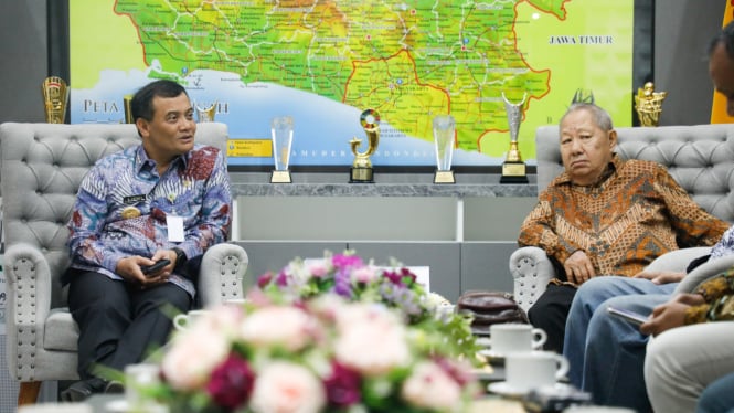 Gubernur Jateng terima Ketua Apindo Jateng bahas UMK.