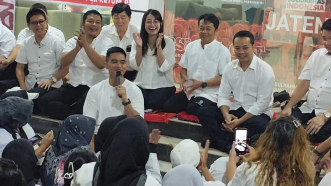 Kaesang Pangarep temui pendukungnya di Semarang.