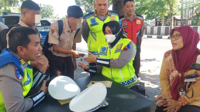 Siswa terjaring operasi patuh di Jawa Tengah.
