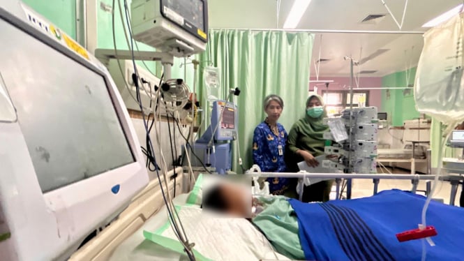Seorang anak digigit ular dirawat di RSUP Kariadi Semarang.