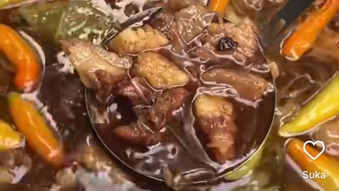 Garang Asem Sapi khas Pekalongan.