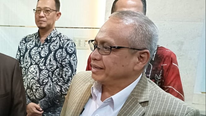 Prof. Dr. Jawade Hafidz.