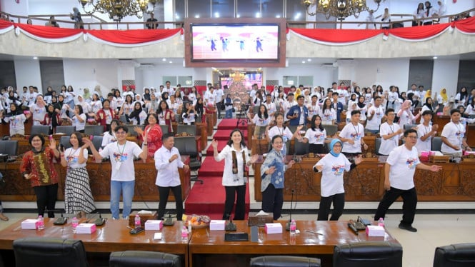 Puncak Hari Anak Nasional di Semarang 2025.