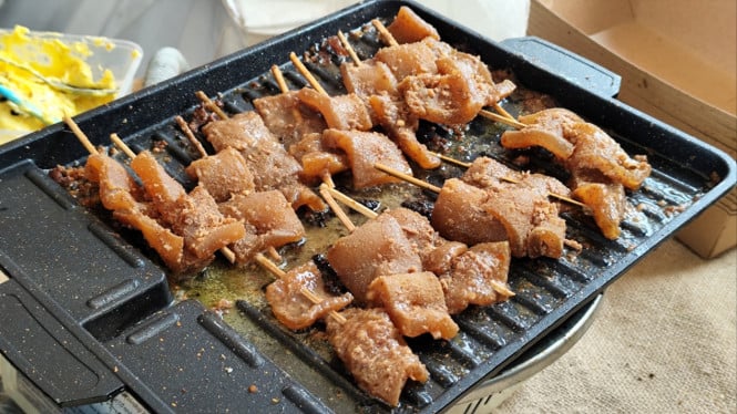 Sate kikil khas Jepara.