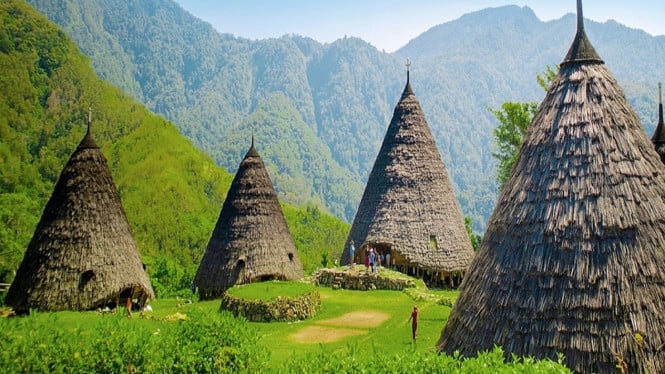 Desa Wae Rebo, Nusa Tenggara Timur.