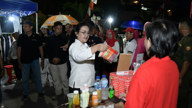 Agustina, Wali Kota Semarang kunjungi Pasar Tiban.
