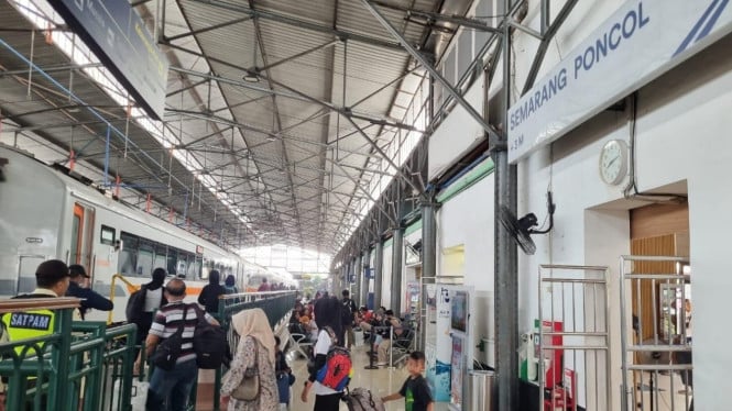 Stasiun Semarang Poncol jadi favorit penumpang.
