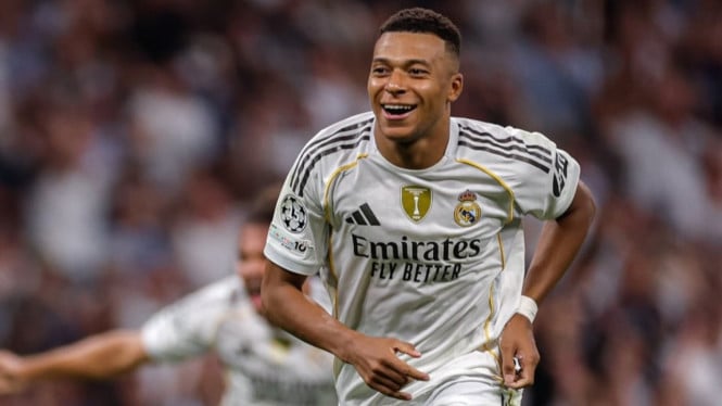 Kylian Mbappe rayakan gol Madrid ke gawang Marseille.