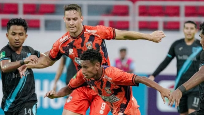 Laga Tornado FC lawan Persiba.