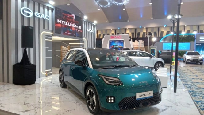 GAC usung mobil listrik stylish di GIIAS Semarang 2025.
