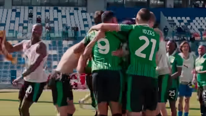 Jay Idzes rayakan kemenangan Sassuolo lawan Udinese.