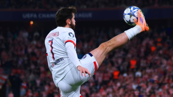 Aksi pemain PSG di Liga Champions.