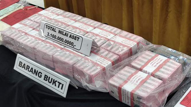 Uang hasil pencucian bandar narkoba diamankan Polda Jateng.