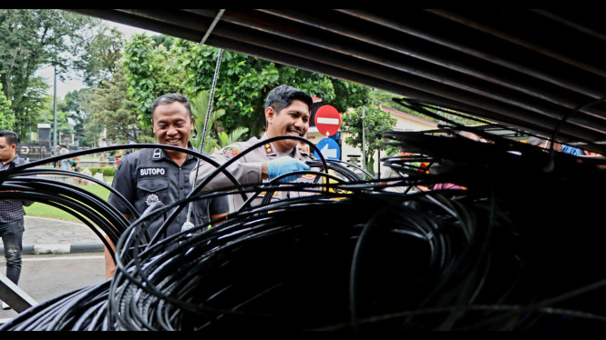 Kapolres Salatiga Tunjukkan Barang Bukti Pencurian