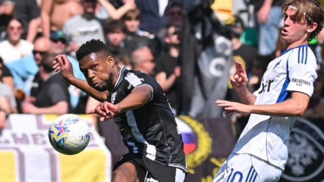 Laga Udinese melawan Como.