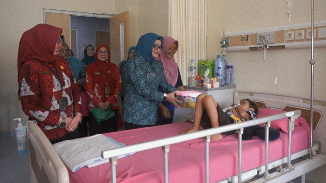 Pembagian Sembako Bagi Pasien Kelas 3 RSGM Ambarawa