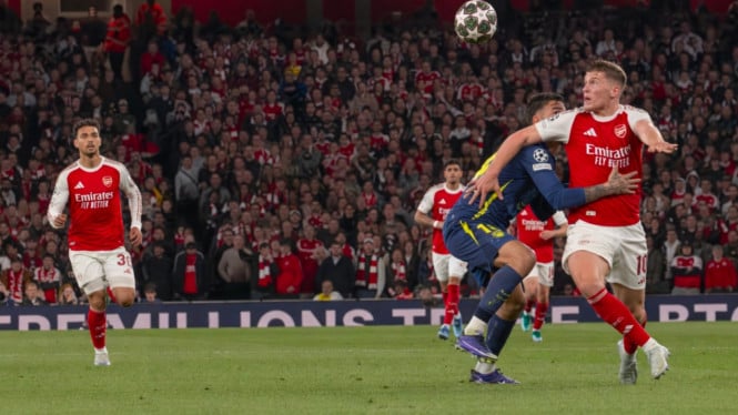 Laga Arsenal melawan Atletico Madrid di babak semifinal Liga Champions.