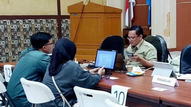 Posko SPMB 2026 Disdikbudpora Kab. Semarang Layani Keluhan Masyarakat
