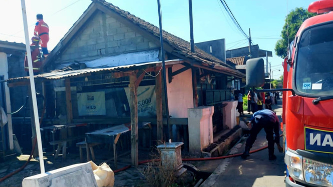 Ditinggal ke Pasar, Rumah Warga Hangus Terbakar
