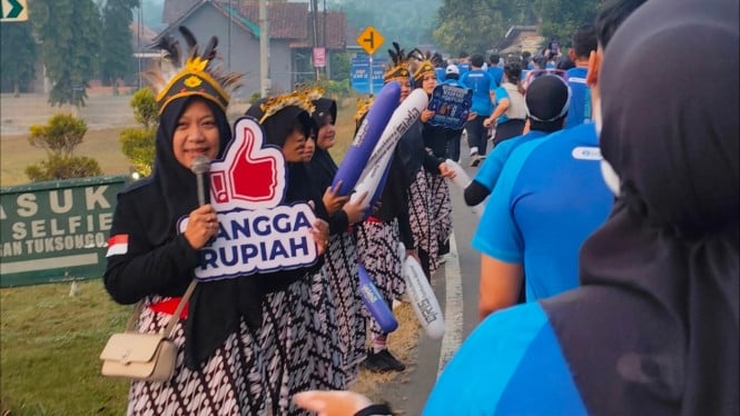 Edukasi di Tengah Lari, Rupiah Jadi Kebanggaan