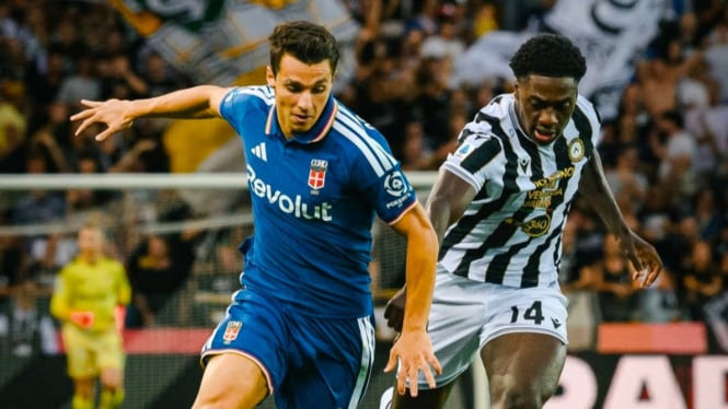 Laga Udinese melawan Como di Liga Italia Serie A.