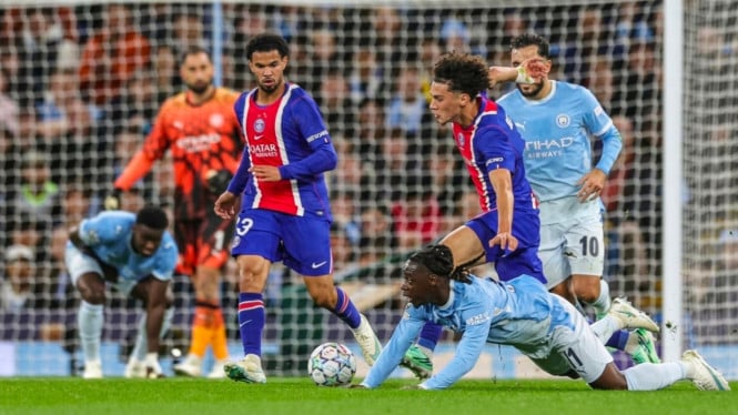 Laga Manchester City melawan PSG di Liga Champions UEFA.