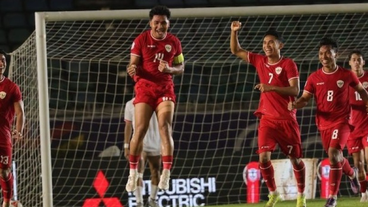 Foto Legenda Sepak Bola Indonesia Harap Timnas Indonesia Didukung Penuh