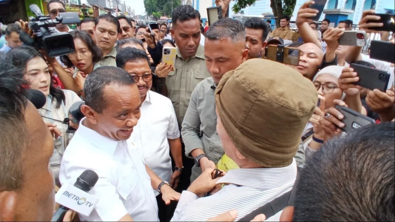 Bahlil Jadi Sasaran Kekesalan Warga: Logikanya Jalan Dong, Pak!