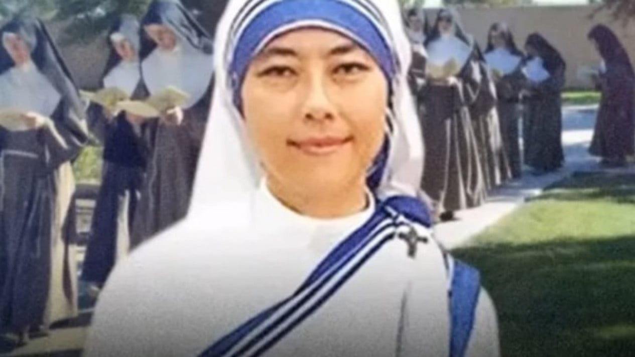 Suster Lucy Agnes, cucu Bos Djarum yang pilih jadi biarawati