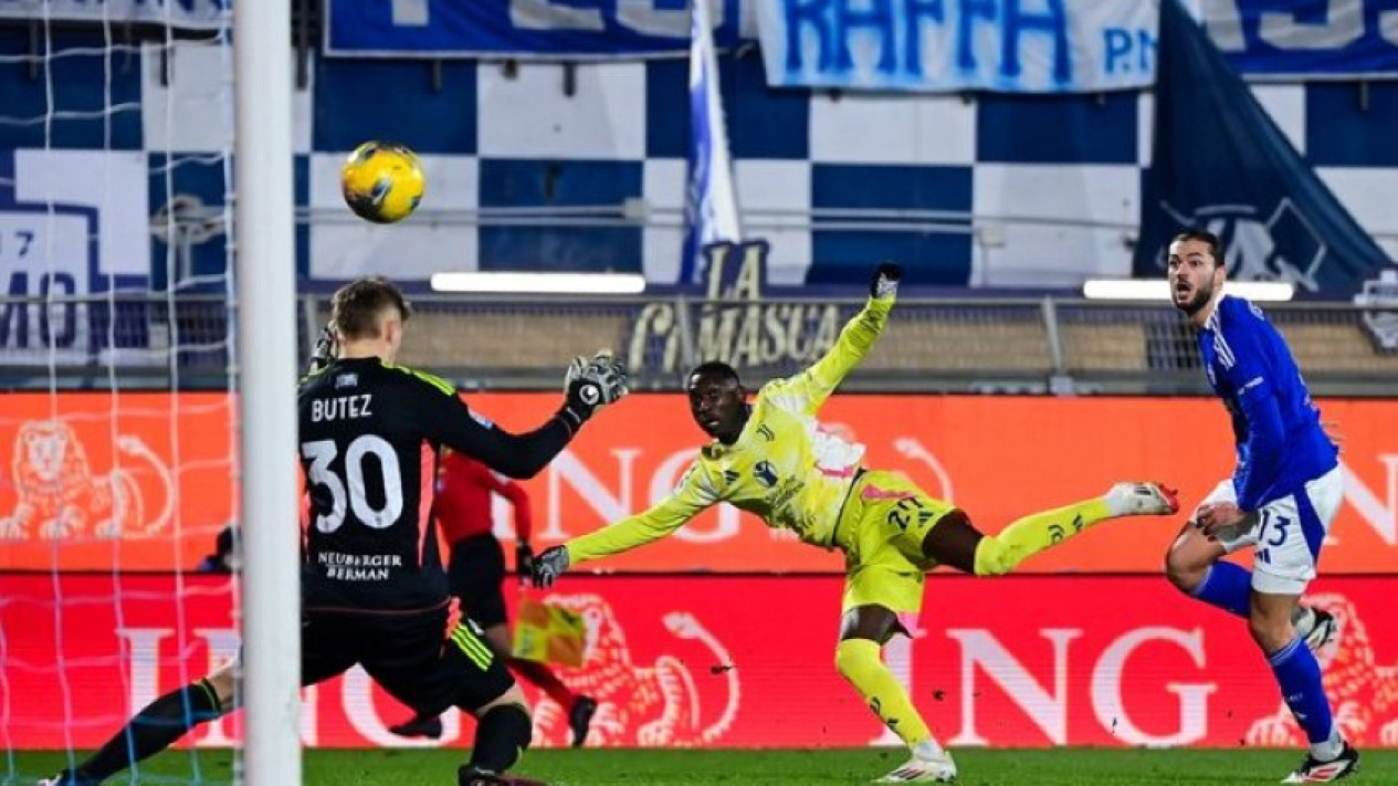 Kolo Muani cetak gol kemenangan untuk Juventus atas Como 2-1.