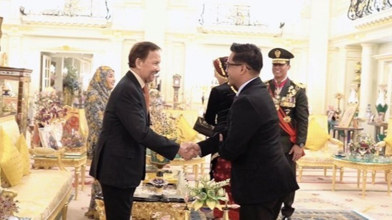 Pertemuan Sultan Brunei dengan Wirang Birawa dan eks Panglima TNI