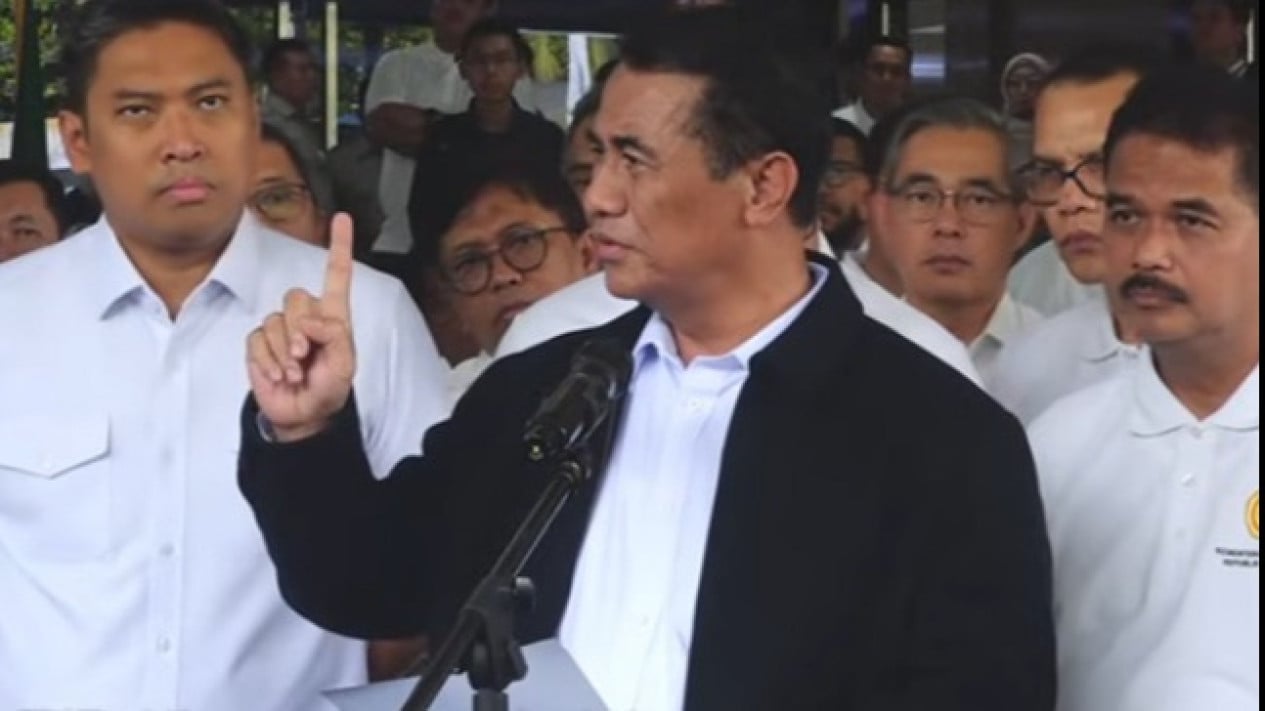 Tegas! Mentan Amran Ultimatum Anak Buah yang Korupsi Bantuan untuk Sumatra: Aku Pastikan 1x24 Jam Pecat