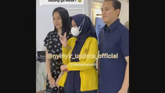 Heboh Nikita Mirzani bareng ajudan Prabowo Rizky Irmansyah Heboh Nikita Mirzani bareng ajudan Prabowo Rizky Irmansyah